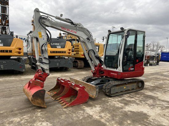 nové minirýpadlo Takeuchi TB 240