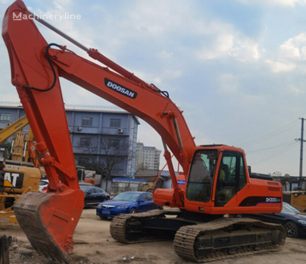 pásové rýpadlo Doosan DH300-7