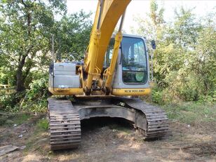 pásové rýpadlo New Holland 215E